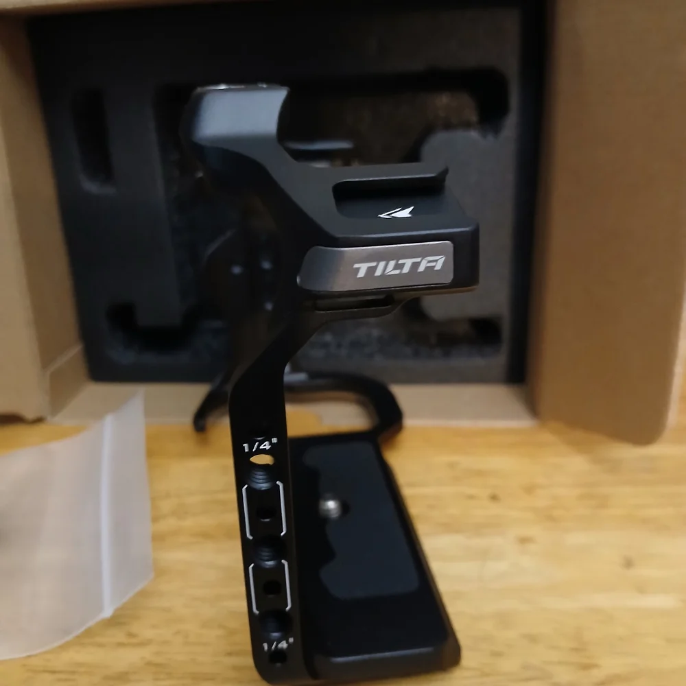 TILT Camera Cage for Canon R5 Mark II - Black